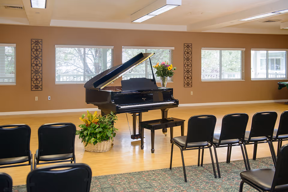 Photo 5 of Highland Cove Retirement