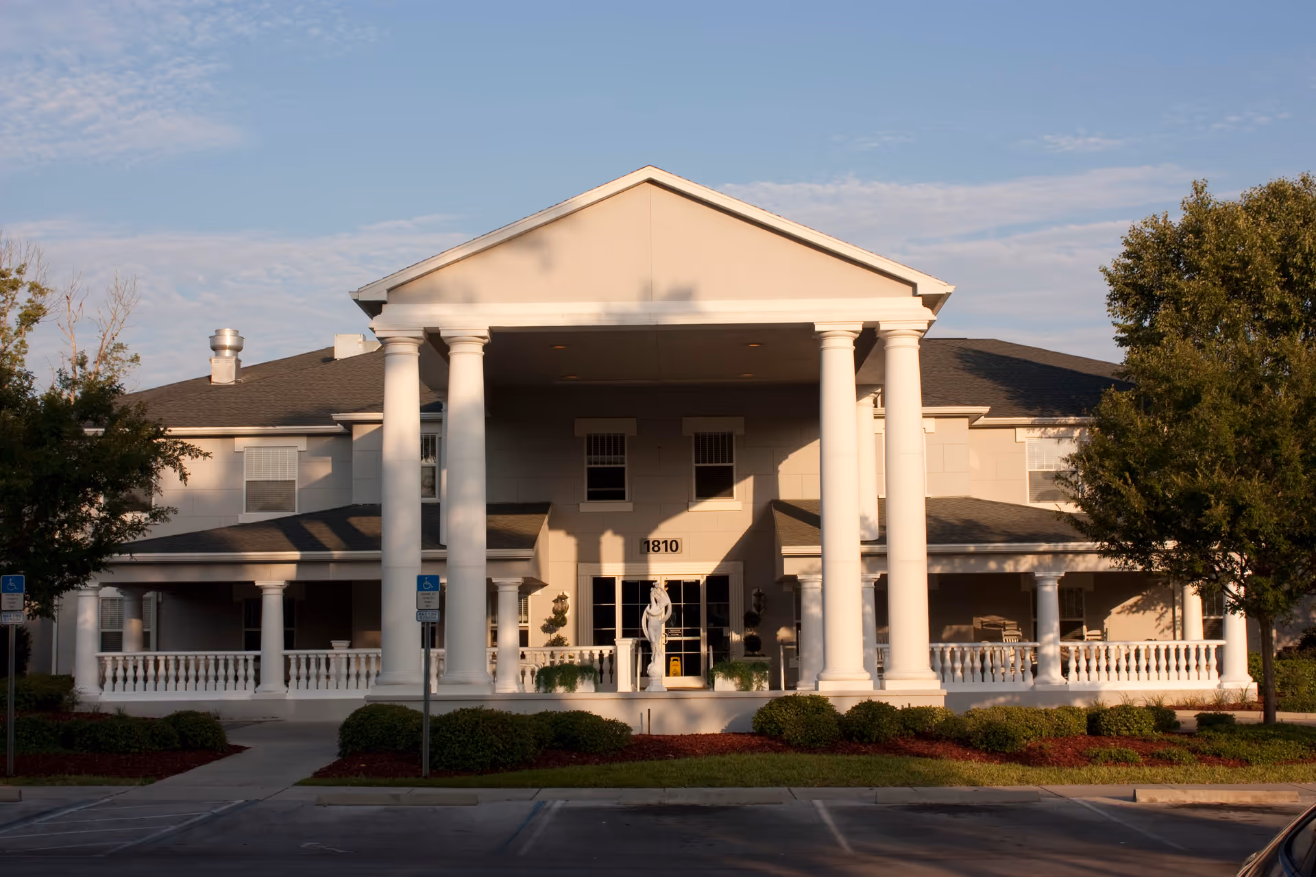 Photo 2 of Hampton Manor Deerwood