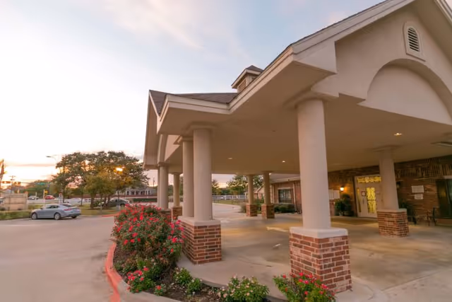 Photo 3 of Legend Oaks Rehabilitation and Healthcare - Kyle
