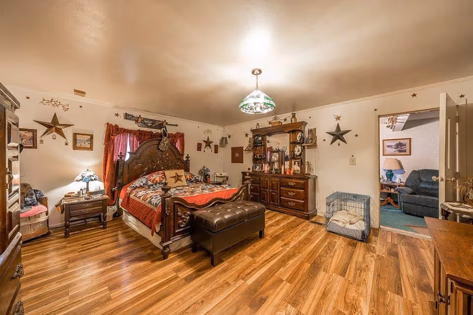 Photo 10 of Jonesville Rest Home