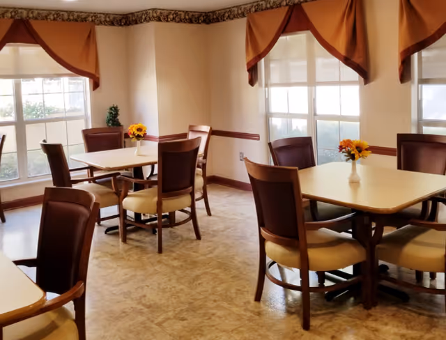 Photo 9 of Arden Courts - ProMedica Memory Care Community (Tampa)