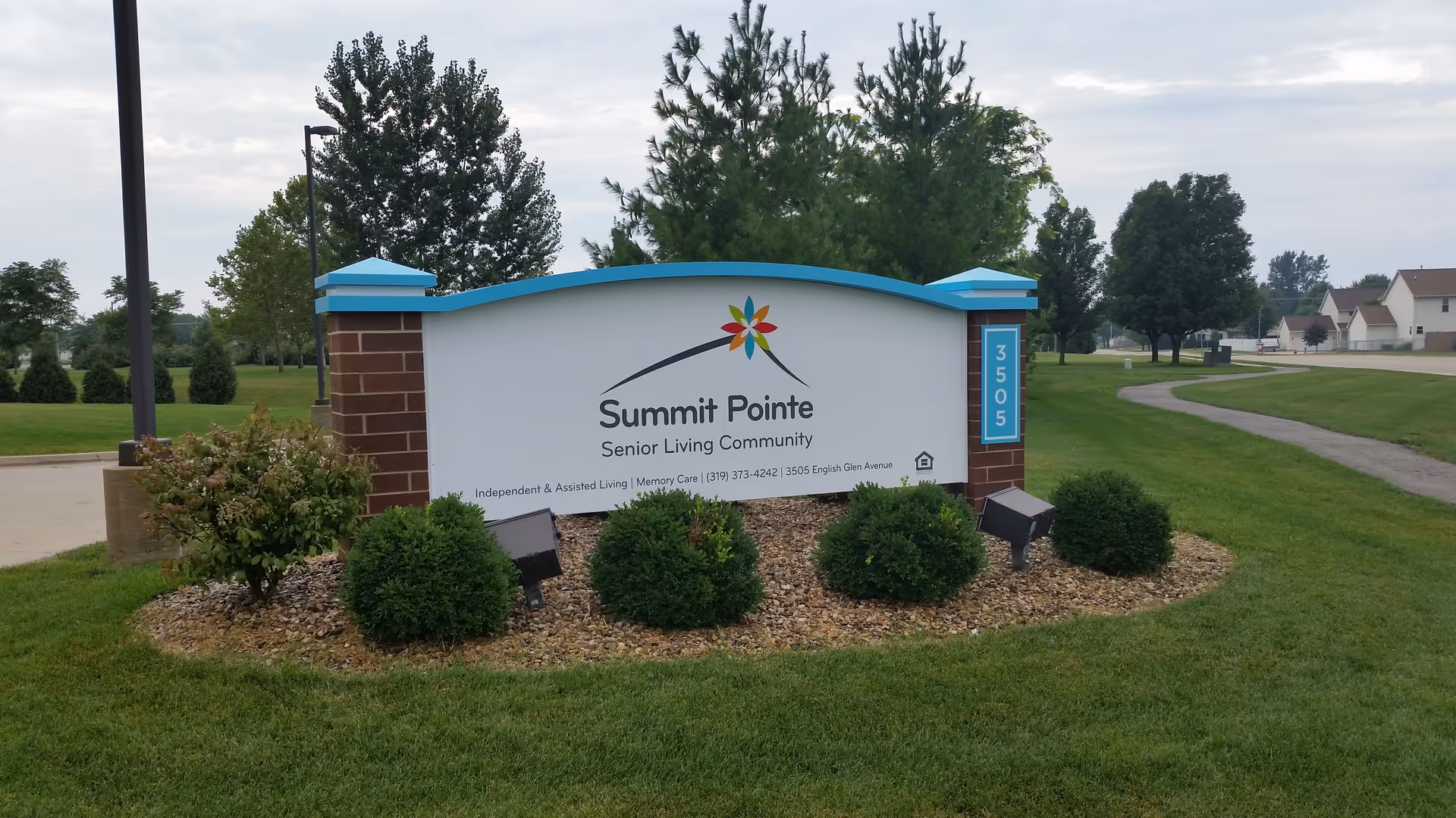 Photo 23 of Summit Pointe