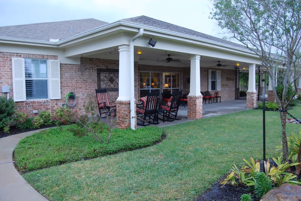 Photo 2 of Magnolia Assisted Living & Memory Care