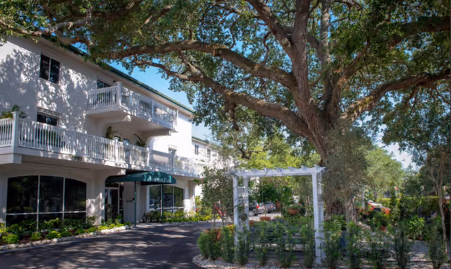 Photo 6 of Alderman Oaks Retirement Residence