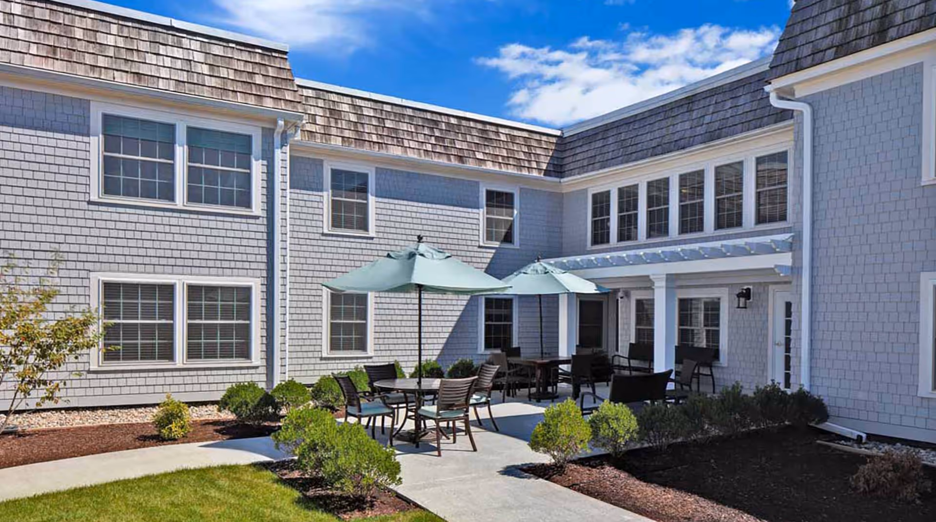 Photo 14 of Atria Woodbriar Place