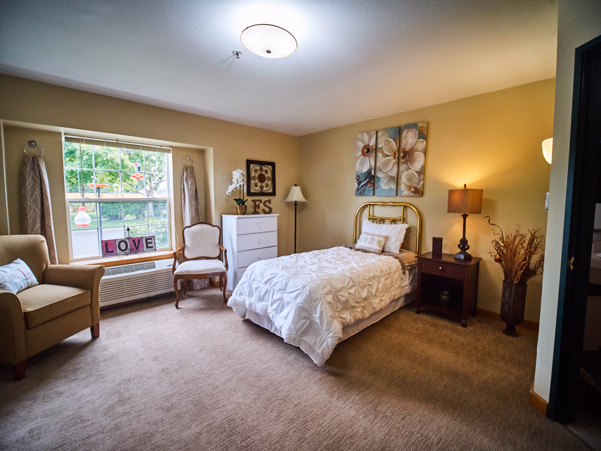 Photo 6 of Ascot Park Senior Living