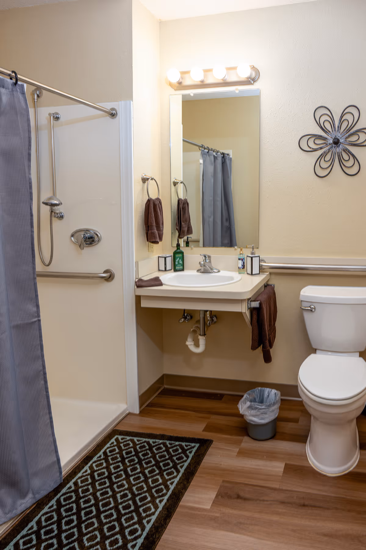 Photo 7 of Carter Place Senior Living