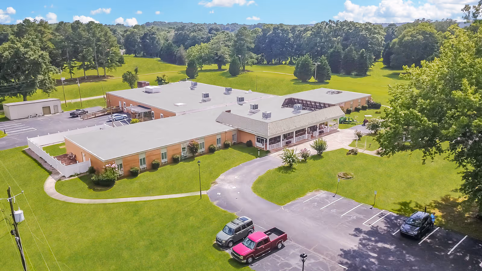 Photo of Front Porch of Bowdon Senior Living