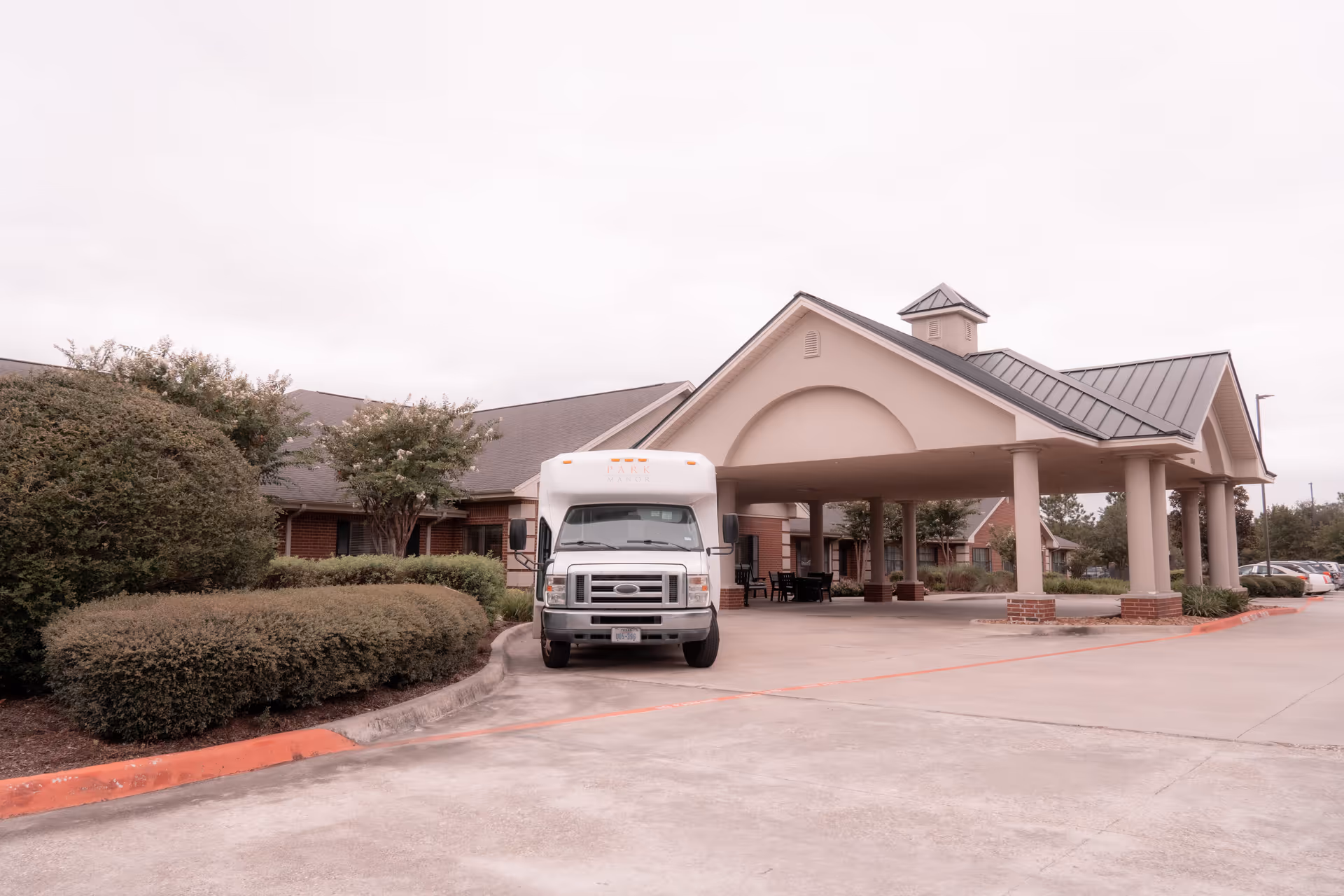 Photo 3 of Park Manor of The Woodlands - Post Acute Care