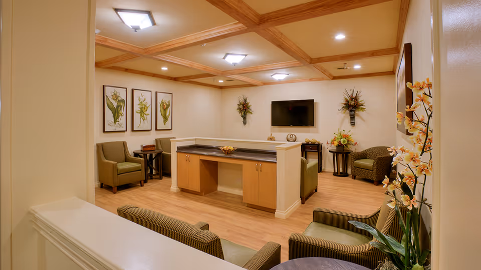 Photo 6 of Pomeroy Living Sterling Assisted