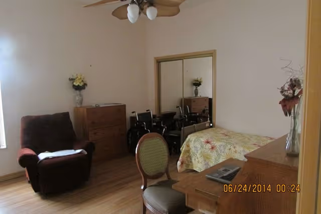 Photo 3 of Summerhaven Assisted Living