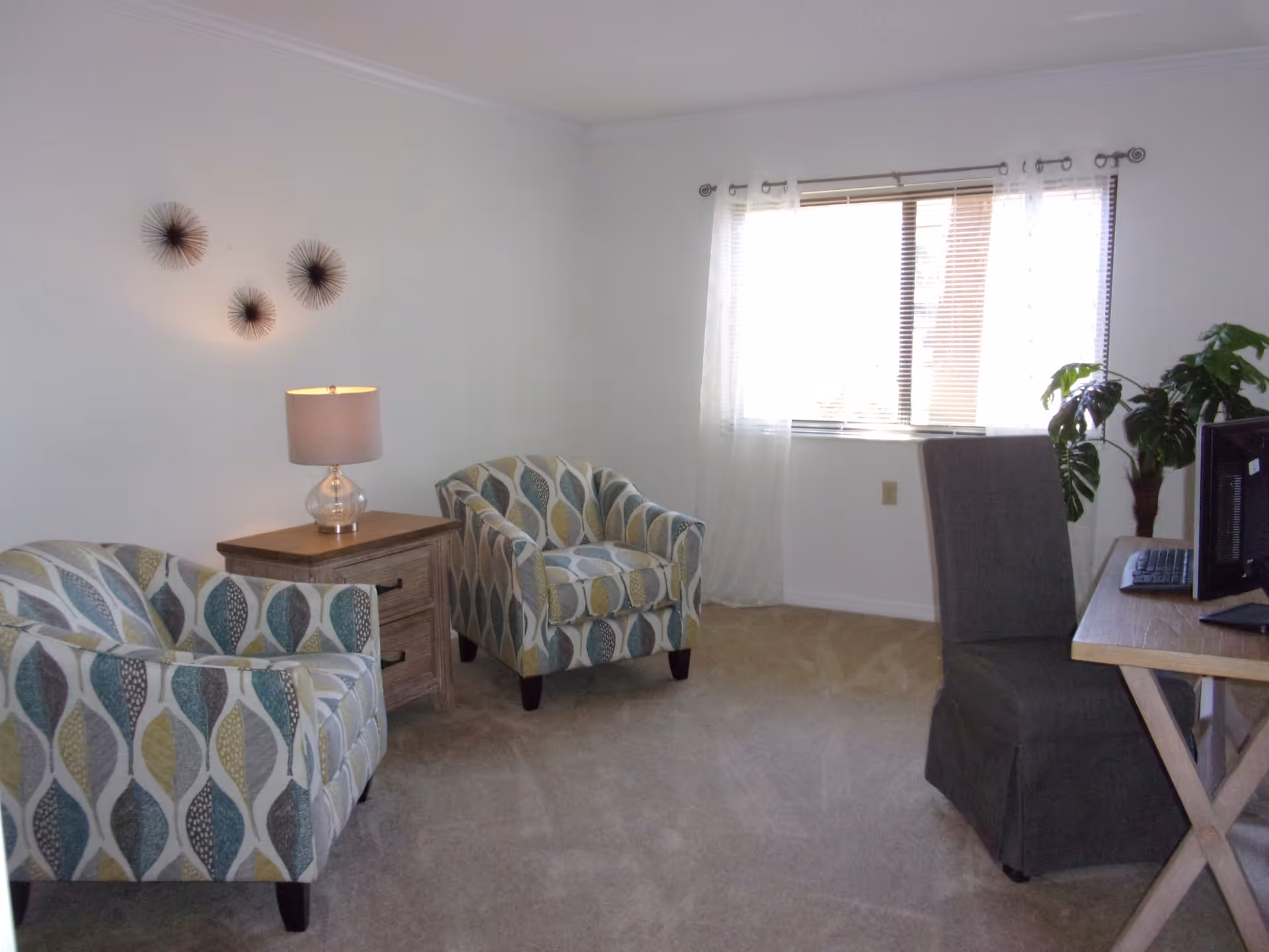 Photo 18 of Hampton Apartments