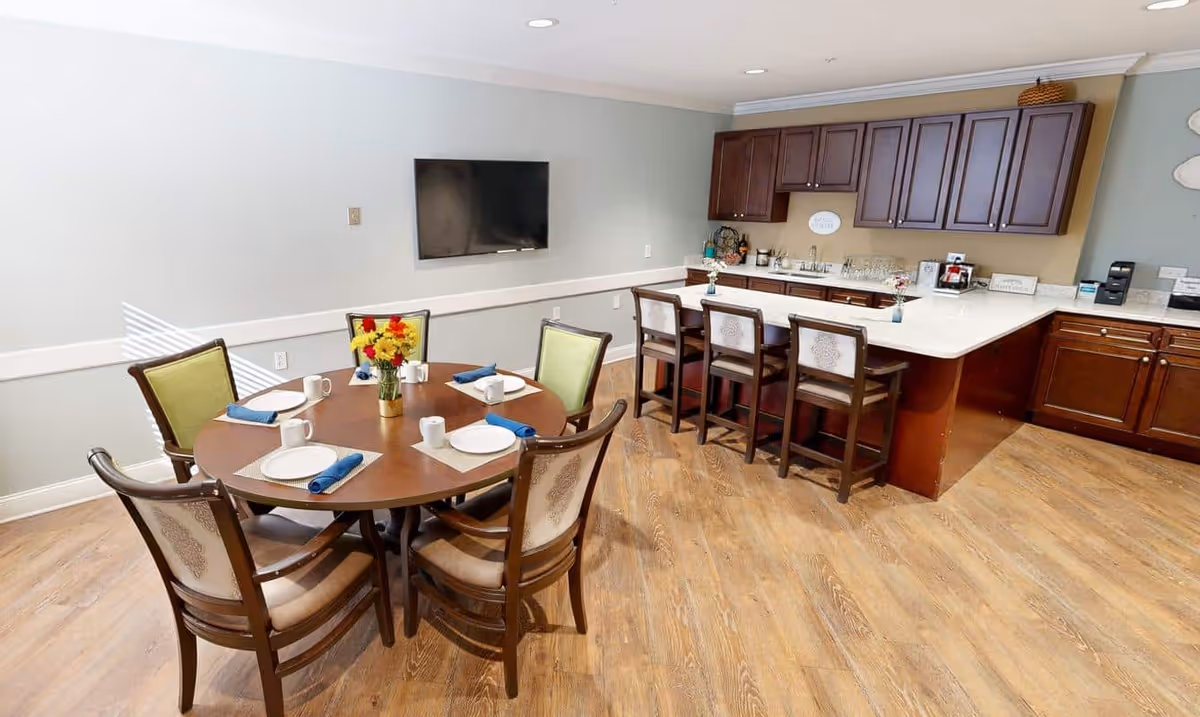 Photo 8 of Dunwoody Place