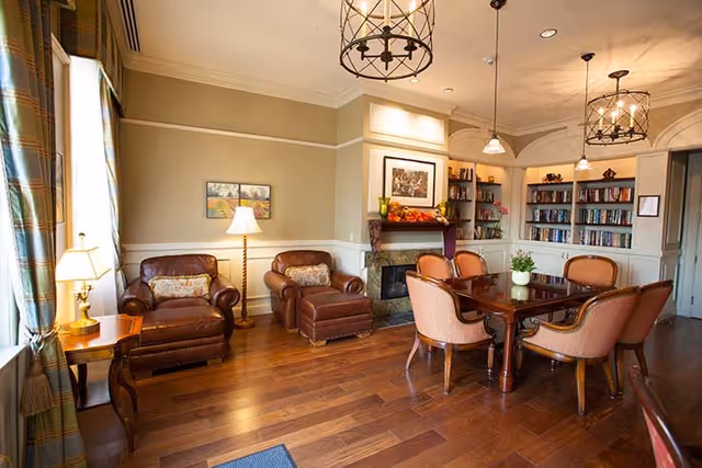Photo 5 of Windsor Manor