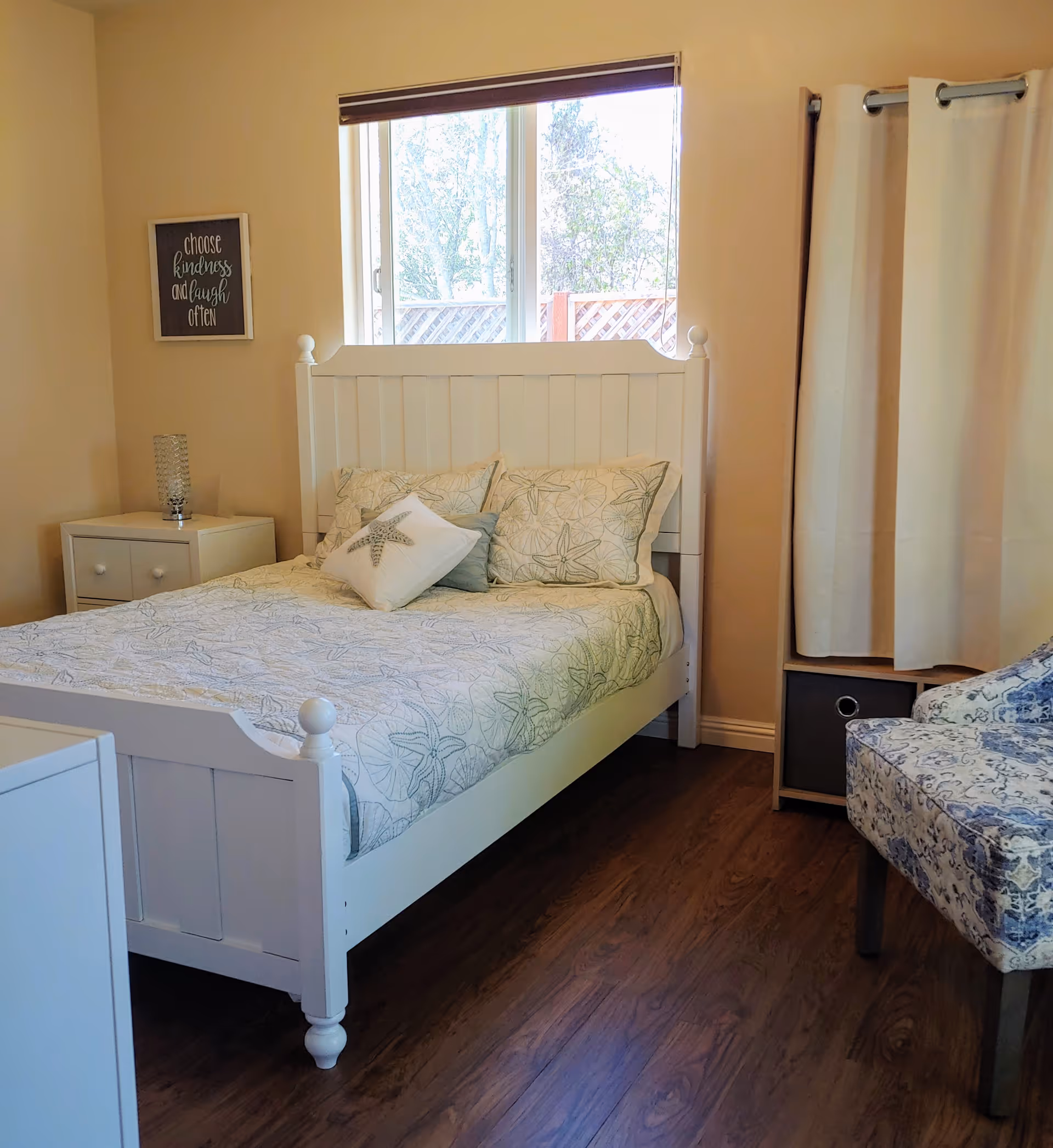 Photo 4 of Twin Lakes Manor