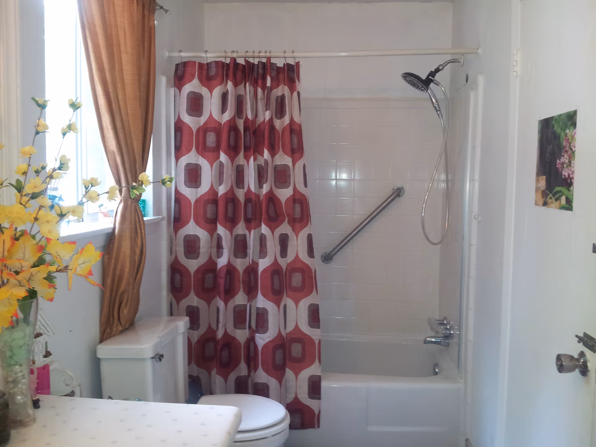 Photo 21 of Lend A Hand Personal Care Home