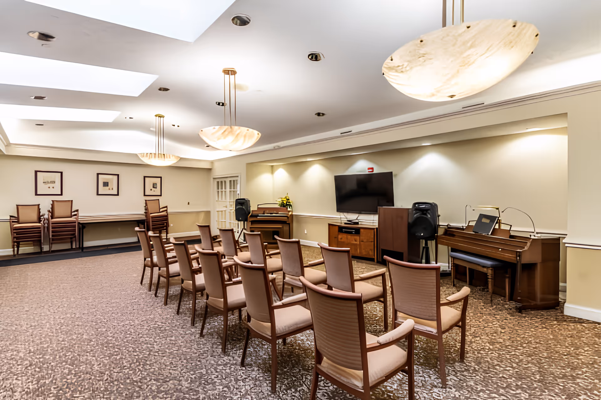 Photo 15 of Elison Independent & Assisted Living of Maplewood