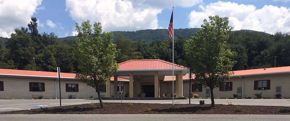 Photo of Dogwood Crossing Senior Living