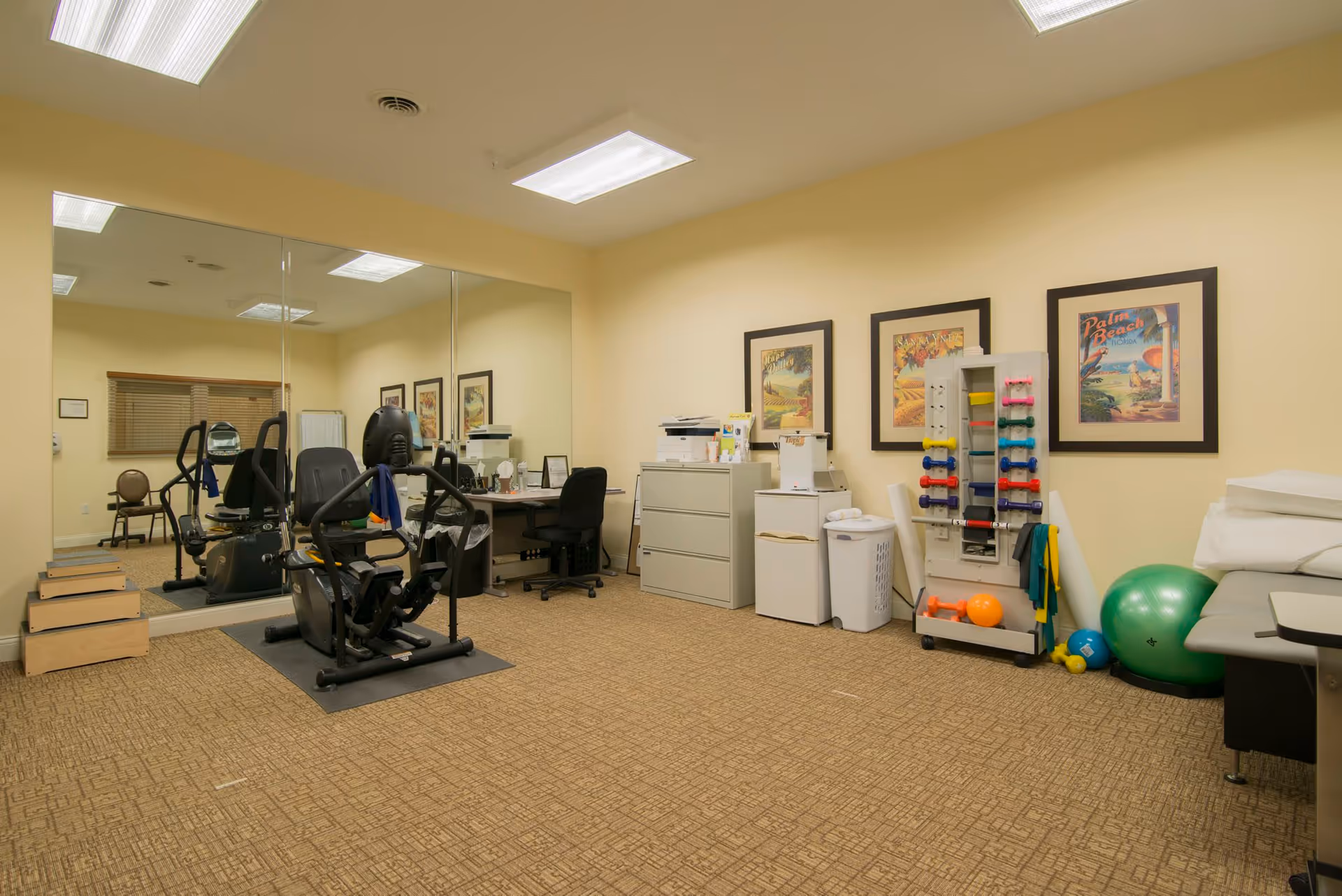 Photo 10 of Morning Pointe of Brentwood Assisted Living