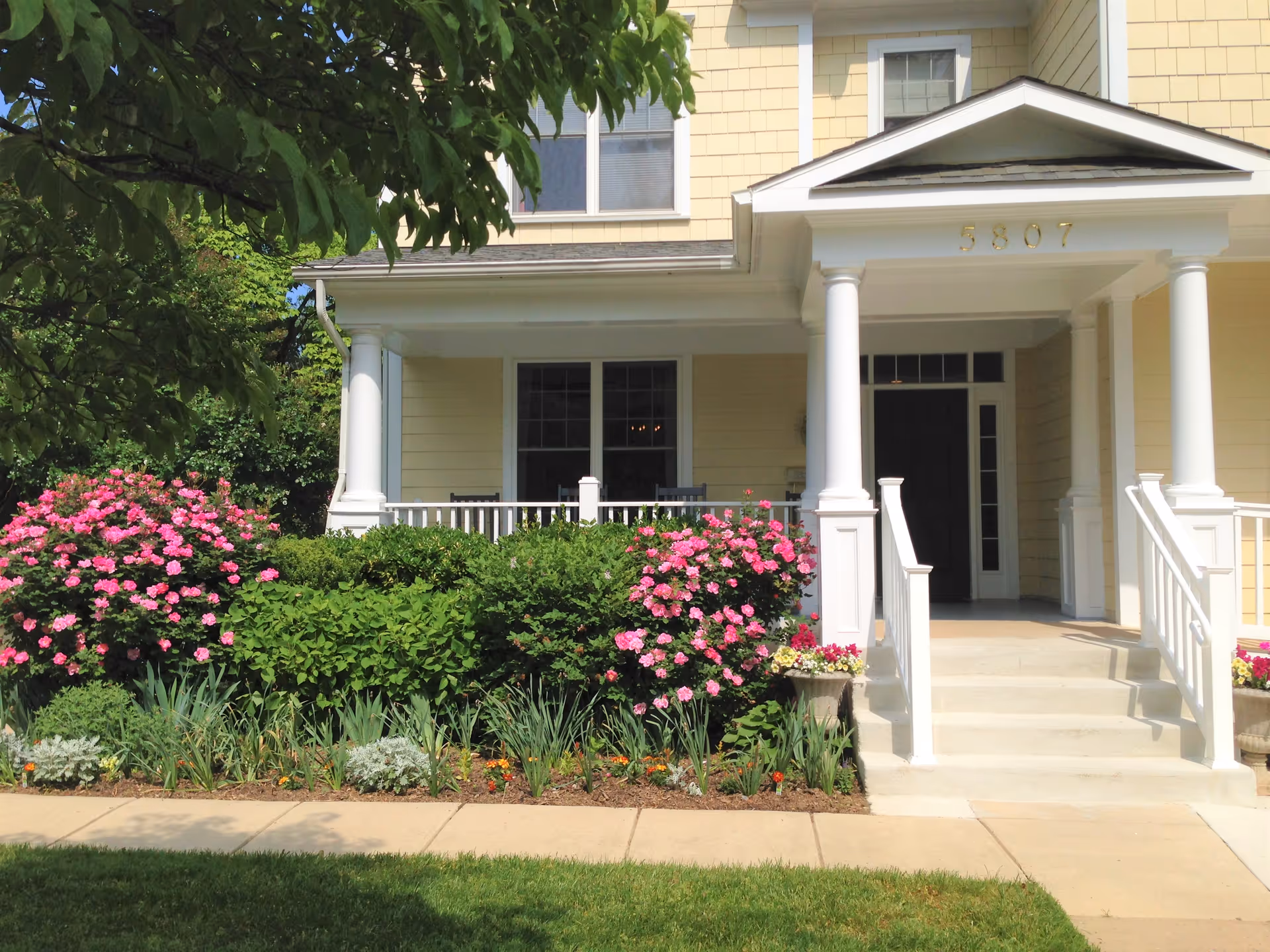 Photo of Larmax Homes