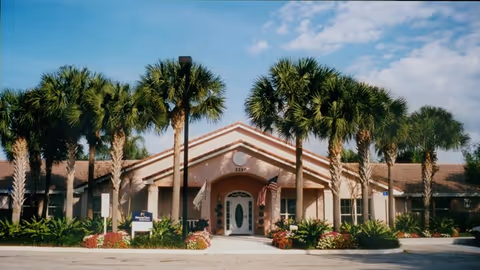 Photo 3 of Arden Courts - ProMedica Memory Care Community (West Palm Beach)