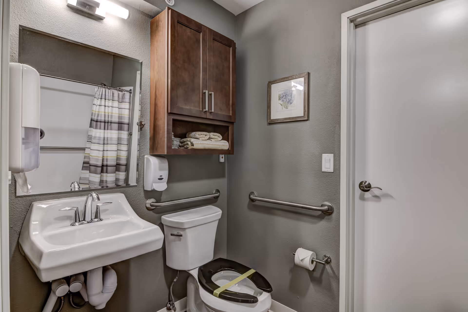 Photo 10 of Dimensions Living Sheboygan
