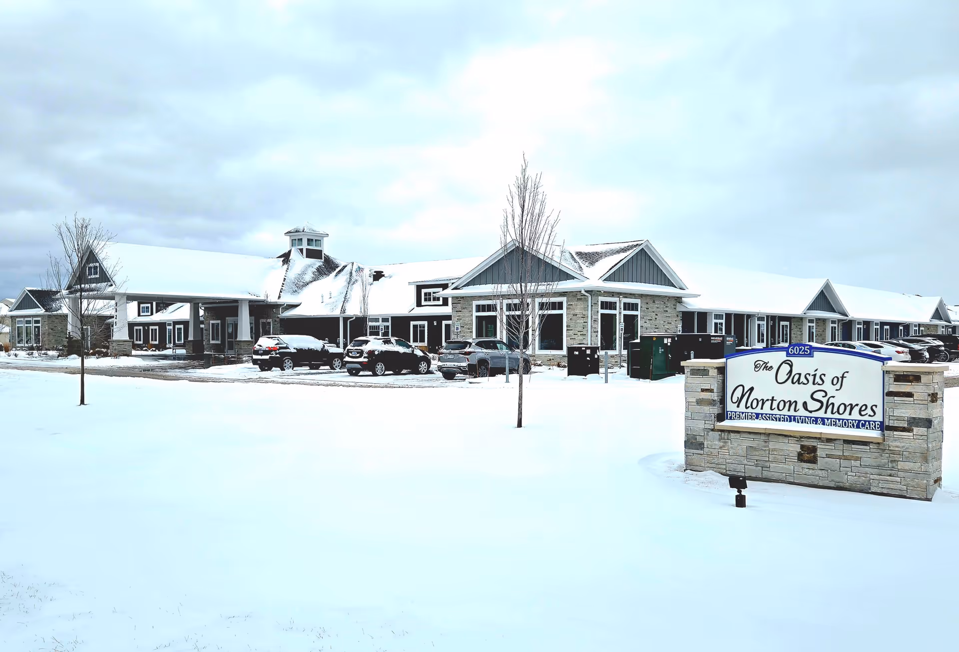 Photo 1 of The Oasis Of Norton Shores