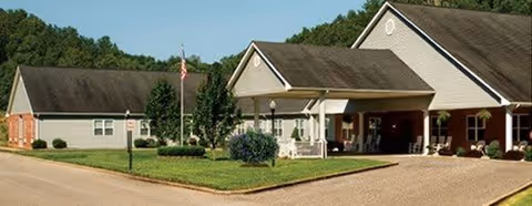 Photo of Paramount Senior Living at Cabell Midland