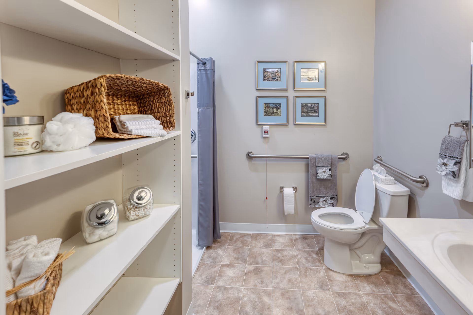 Photo 22 of Cedarhurst Senior Living of St. Charles