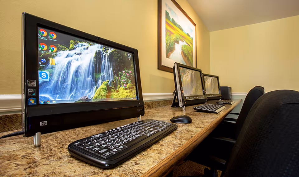 Photo 11 of Benchmark Senior Living at Shrewsbury Crossings