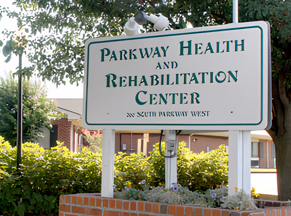 Photo of Parkway H & R
