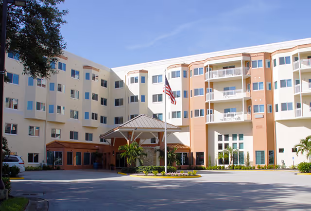 Photo 4 of The Palms of Fort Myers