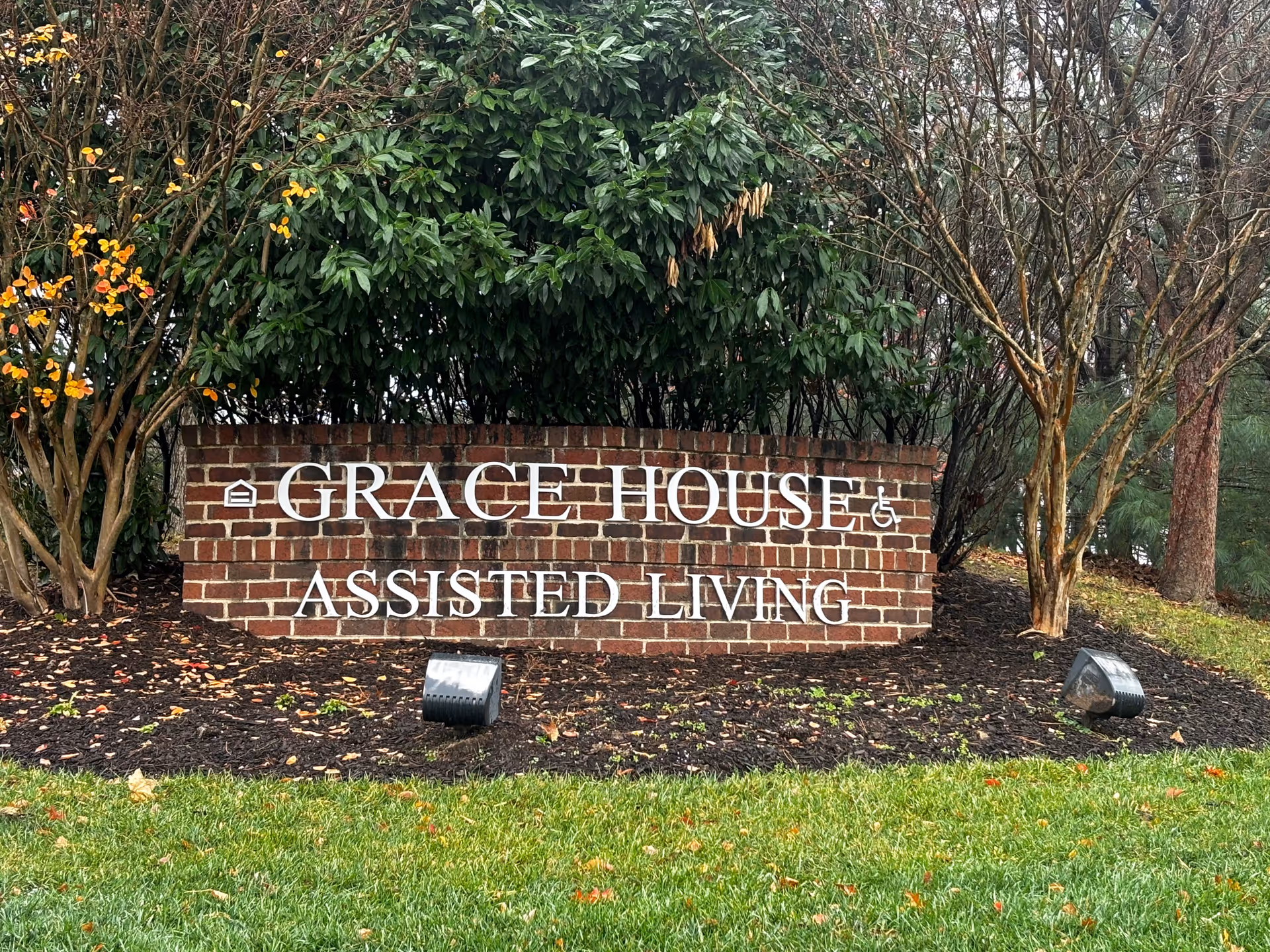 Photo 11 of Grace House