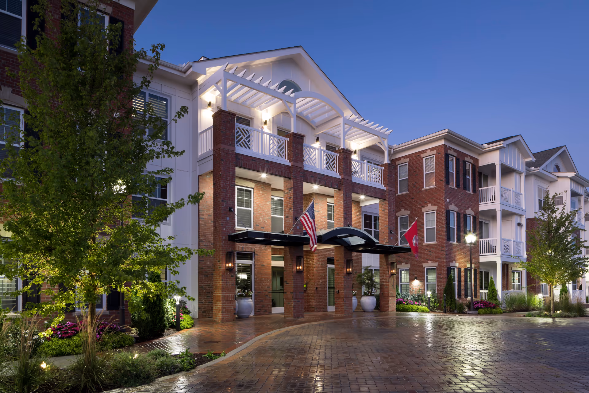 Photo 2 of Avenida Cool Springs