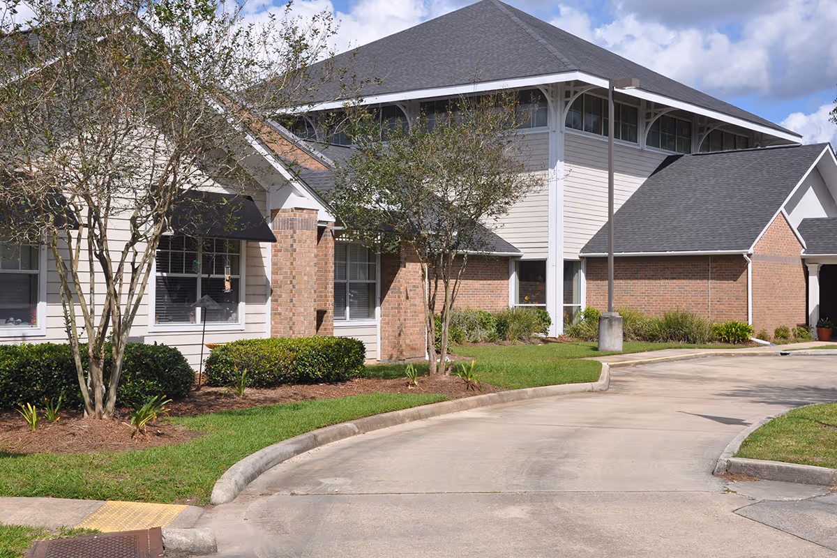 Photo 2 of Oak Park Village at Slidell