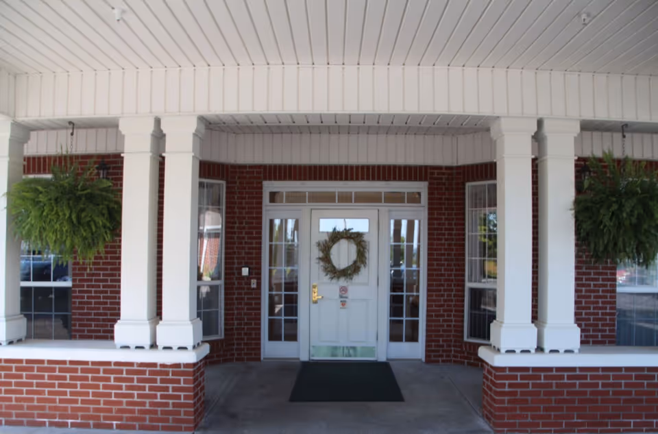Photo 4 of Wellington Manor Assisted Living