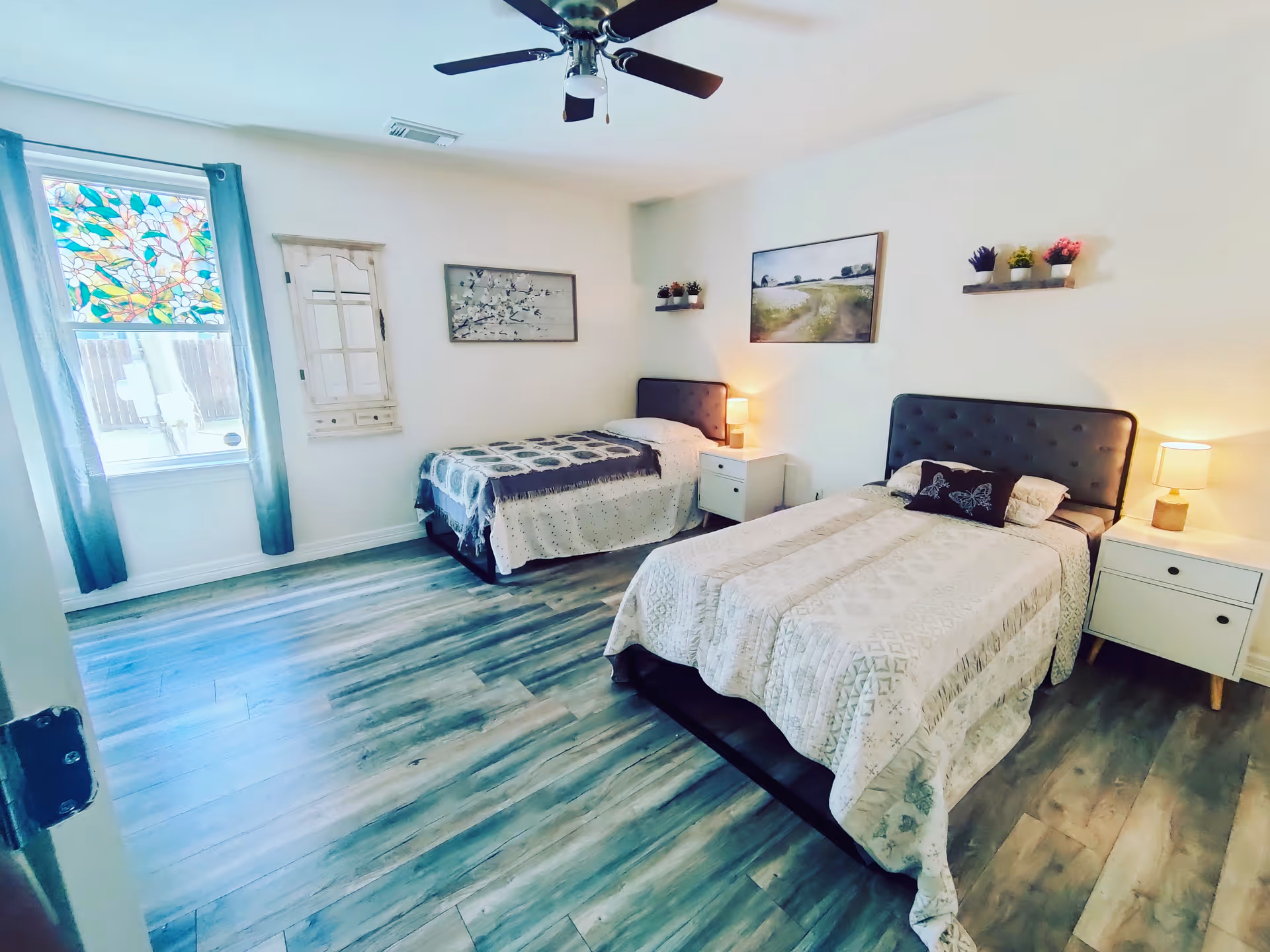 Photo 3 of Paladin Living