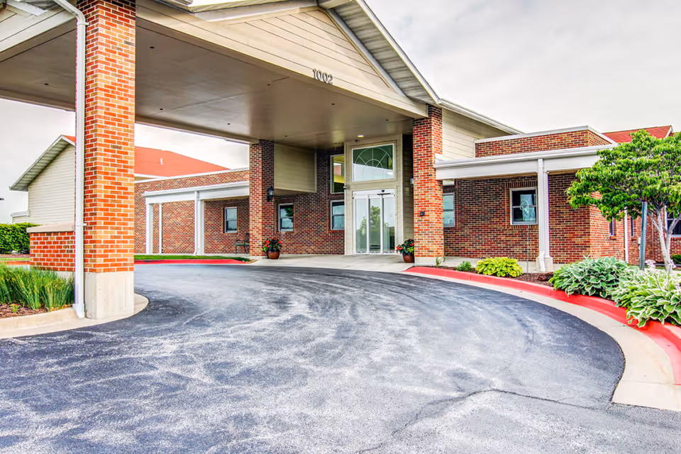 Photo of Heisinger Bluffs Senior Living Community
