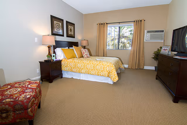 Photo 12 of Savant of Tarzana
