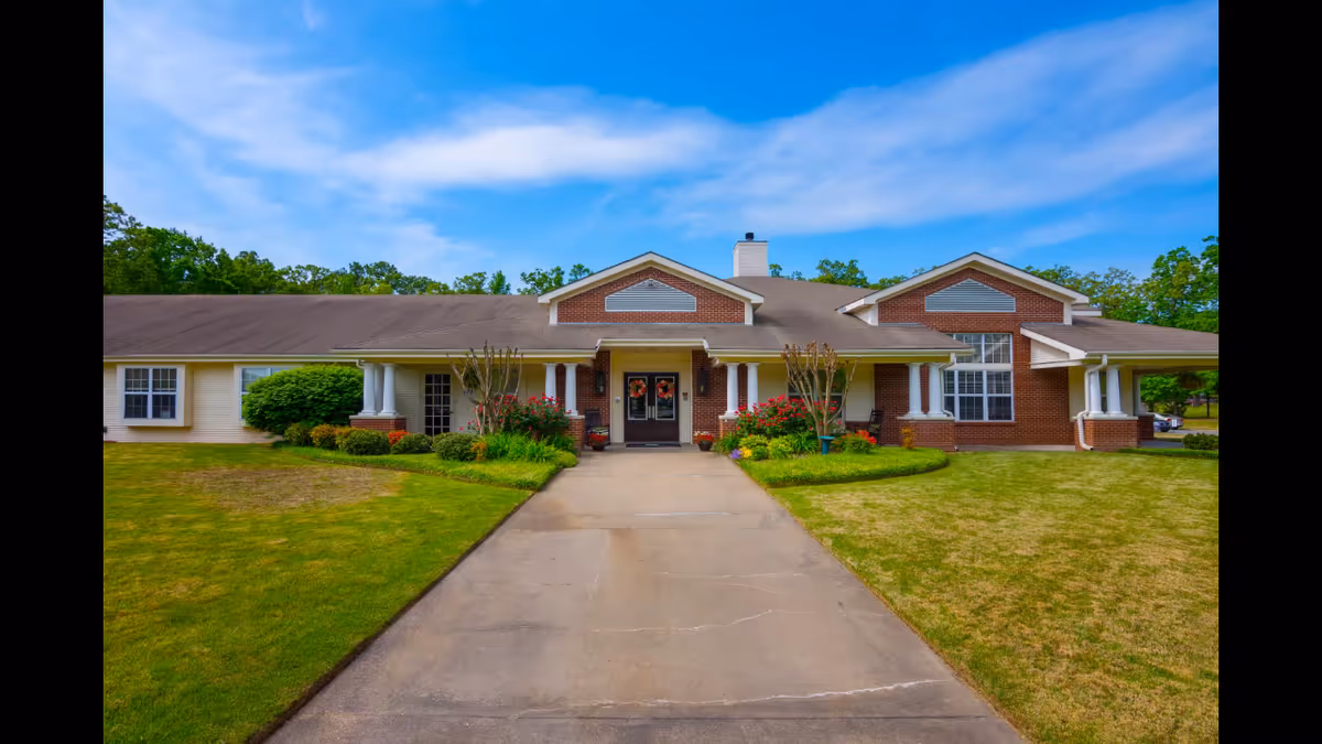 Photo of Willow Grove of Maumelle