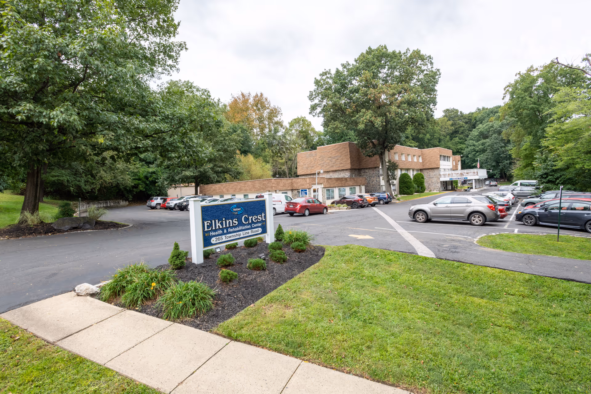Photo of Elkins Crest Health & Rehabilitation Center