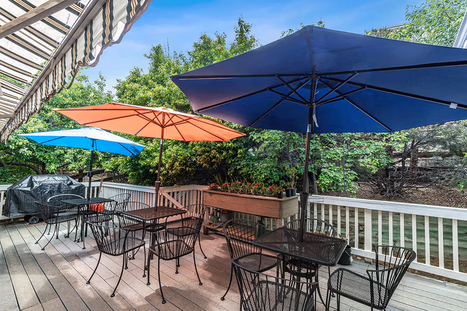 Photo 4 of Castle Rock Paonia Court - Assured Senior Living 1