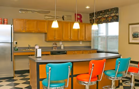 Photo 12 of Rainier Manor