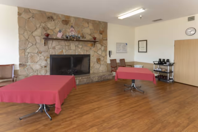 Photo 16 of Cloverdale Healthcare Center