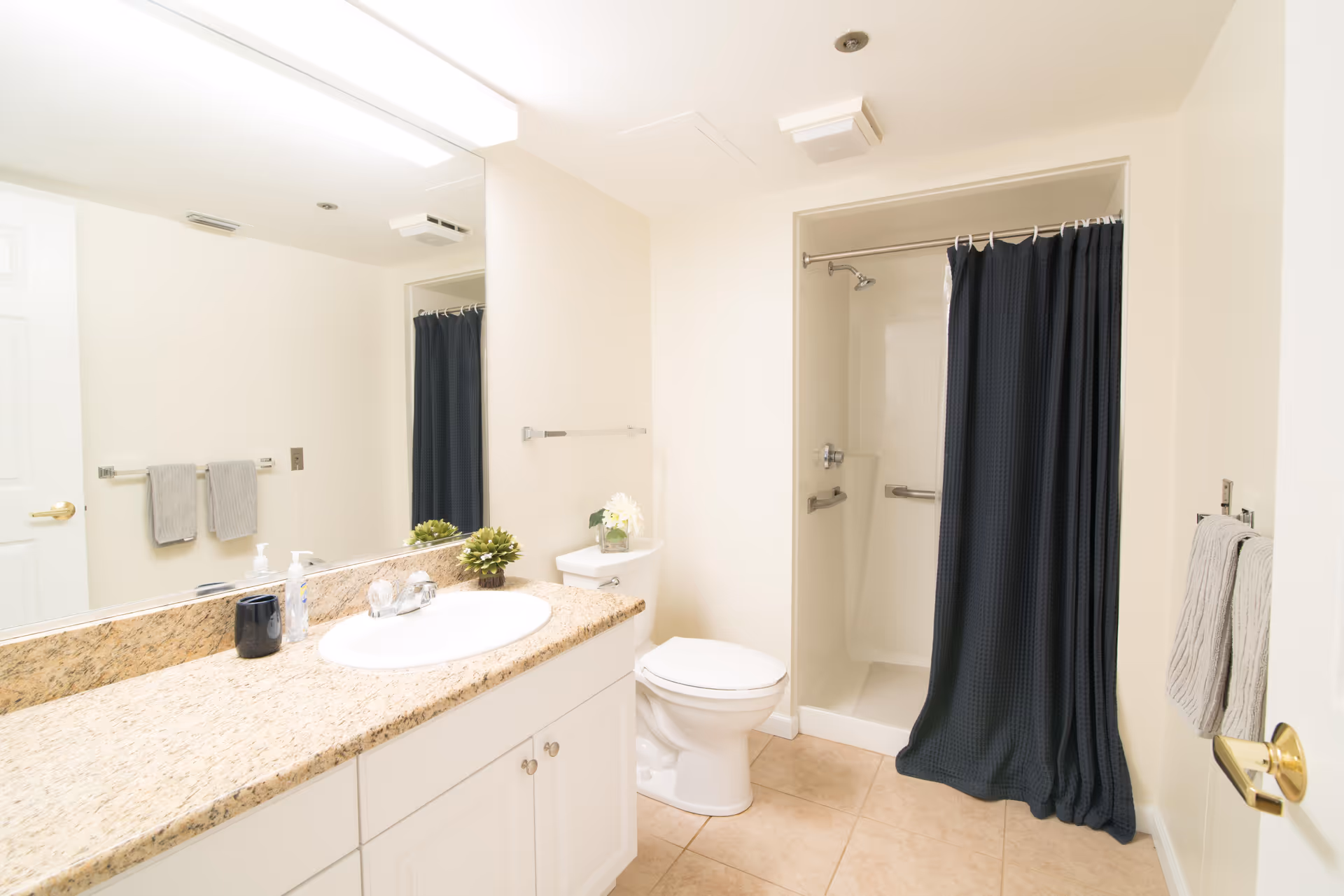 Photo 25 of Aviva Senior Living