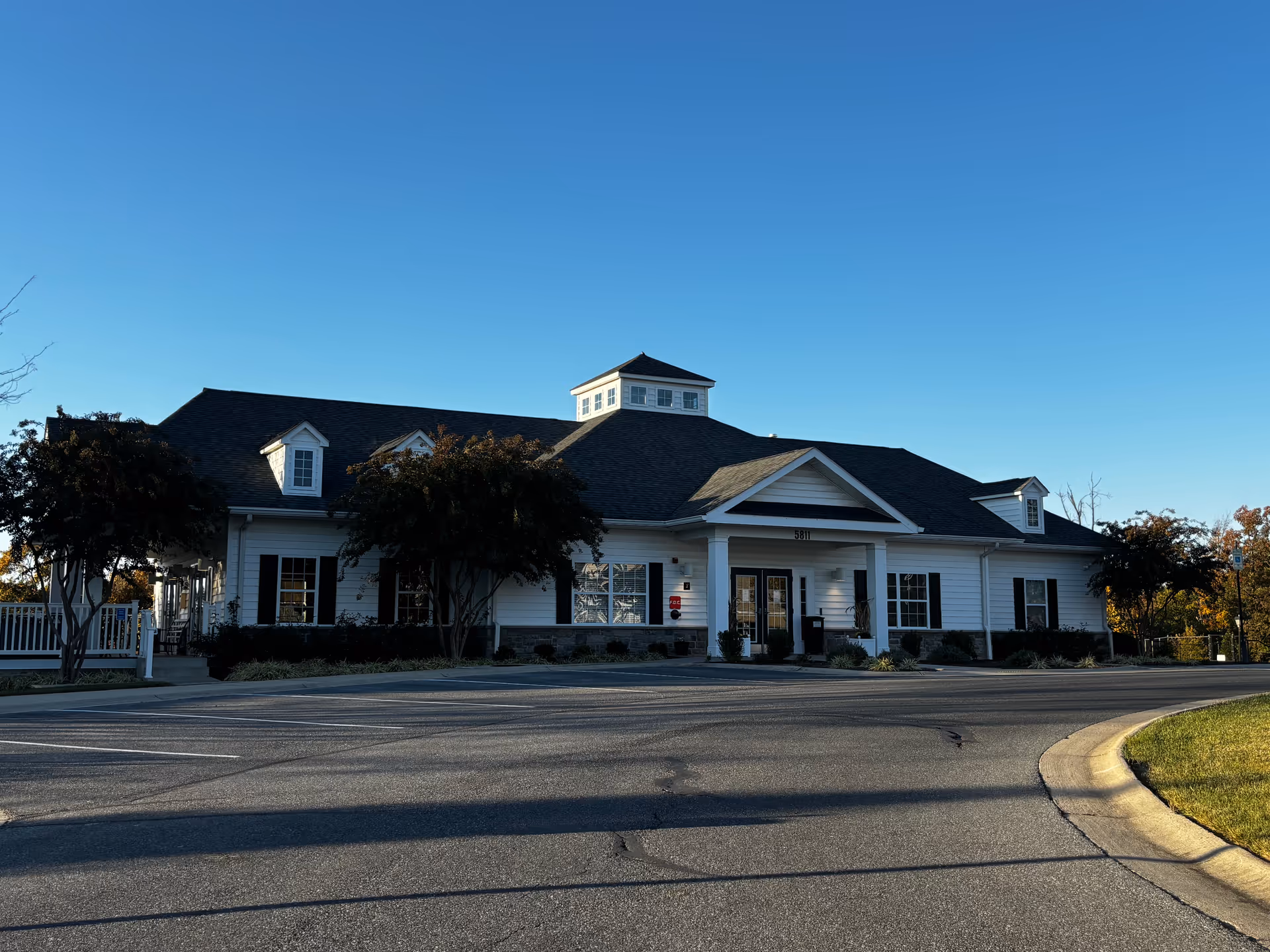 Photo 2 of Signature Club at Greenview