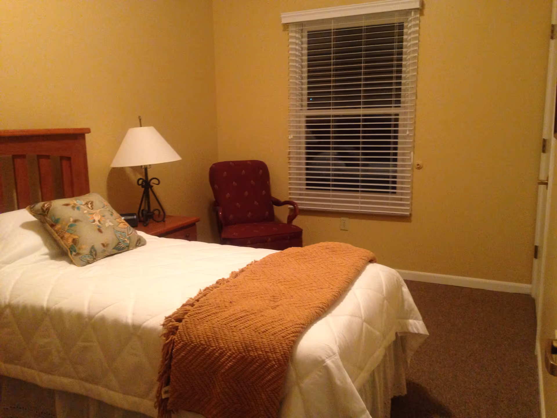 Photo 3 of Divine Life Assisted Living Center of Lansing