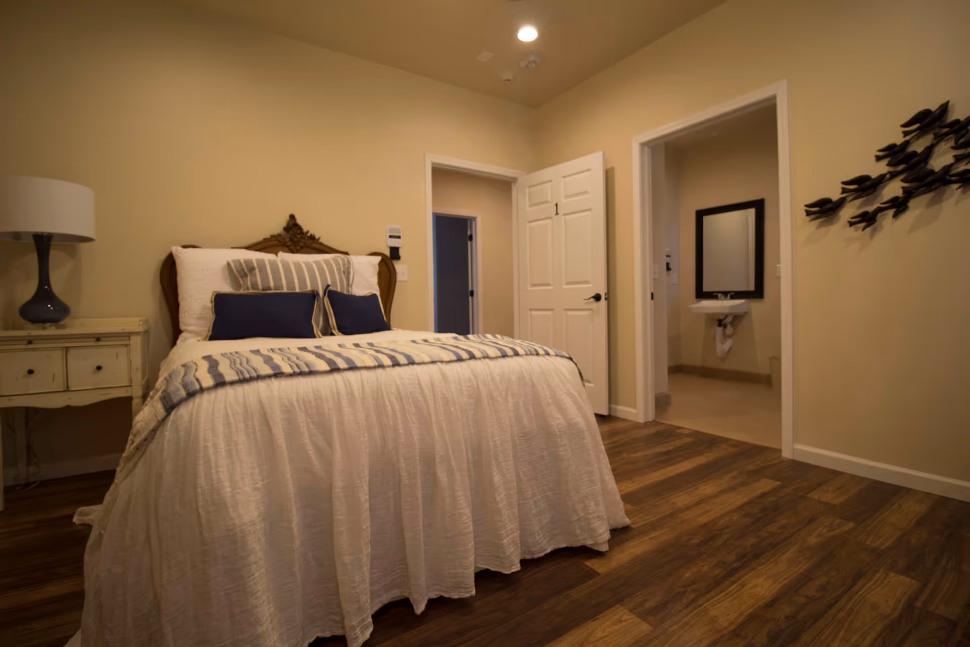 Photo 7 of Valiente Senior Living