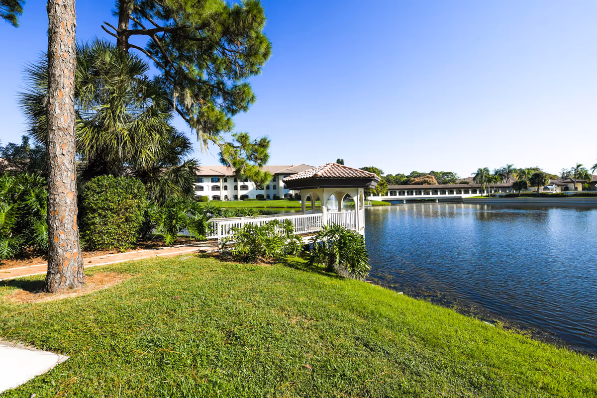 Photo 10 of The Barclay at Sarasota