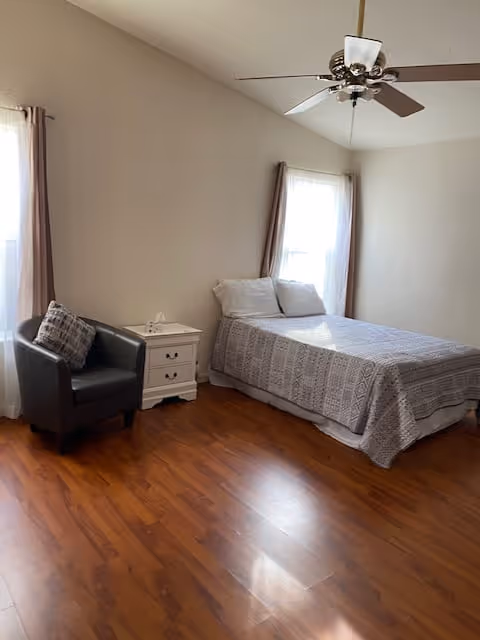 Photo 7 of White Rock Seniors Home